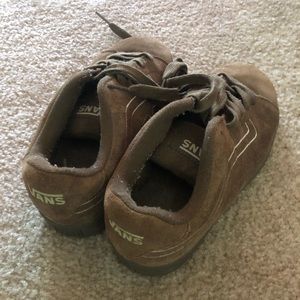 Brown vans